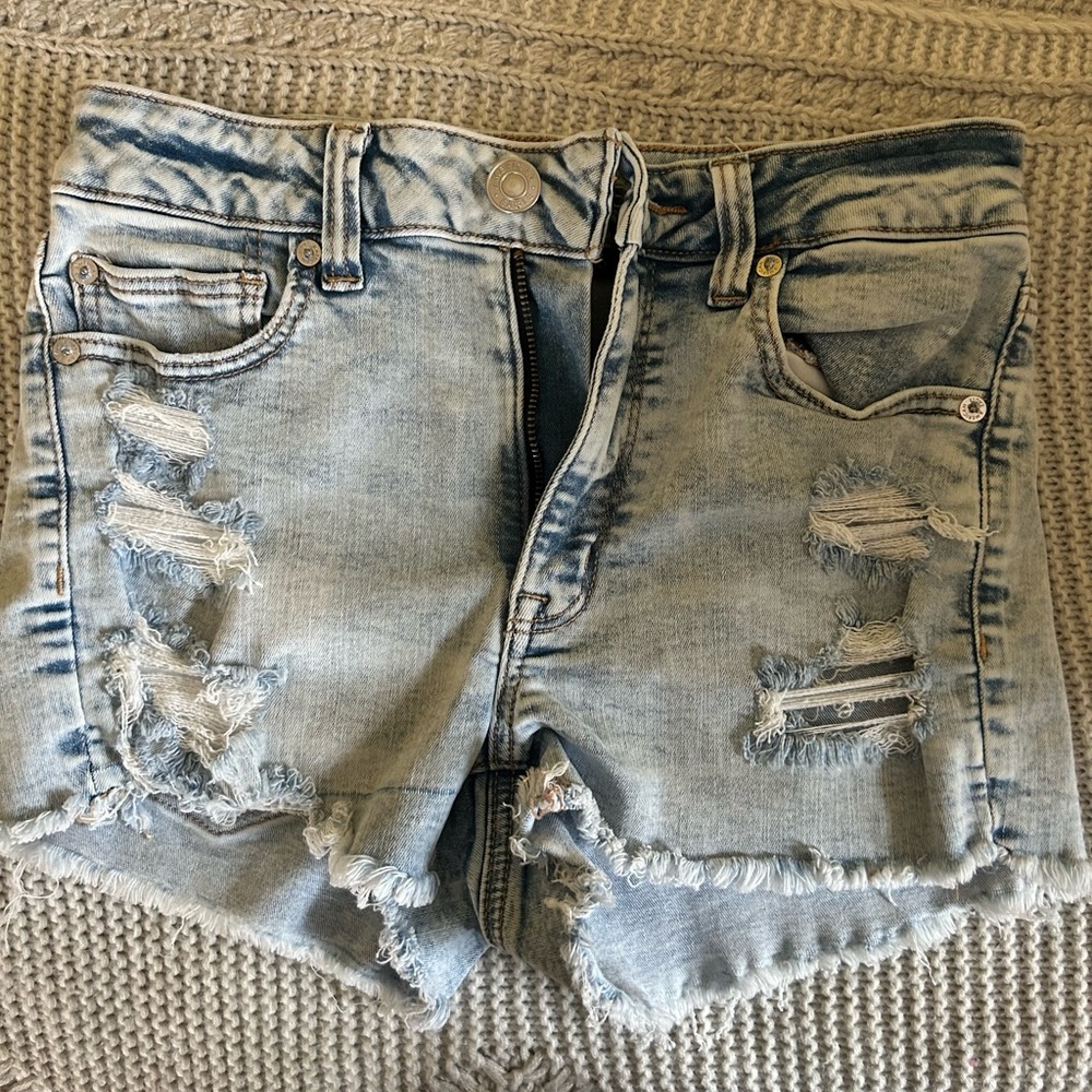American Eagle women’s jean short